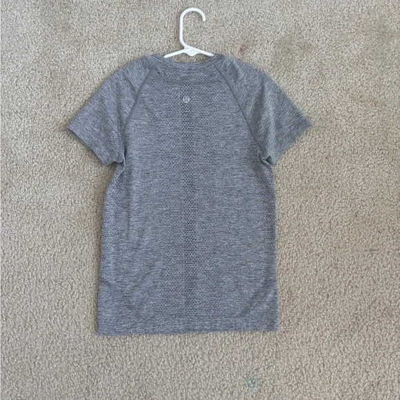 Lululemon short sleeve swiftly tech top - Picture 2 of 2